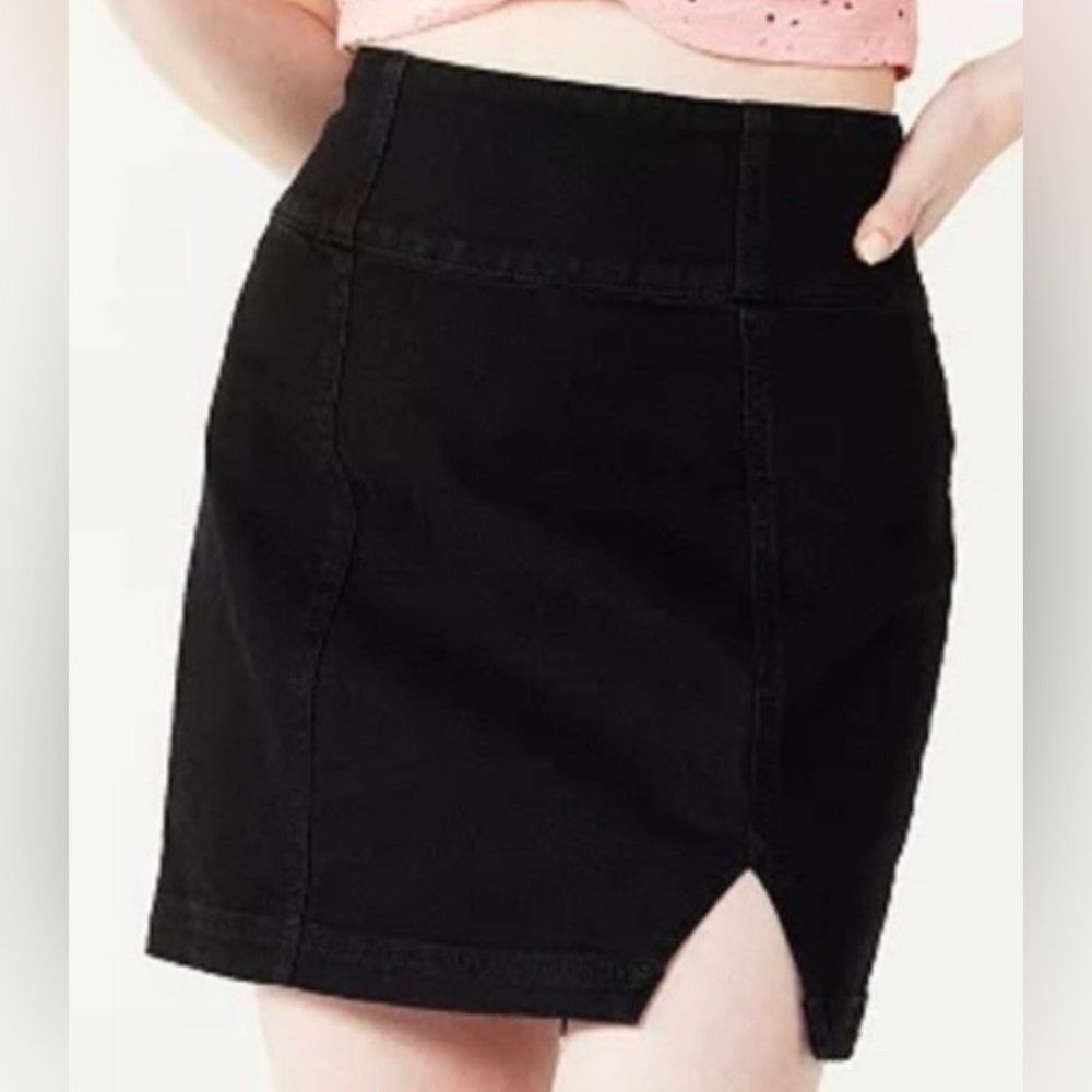 Black Pencil Skirt